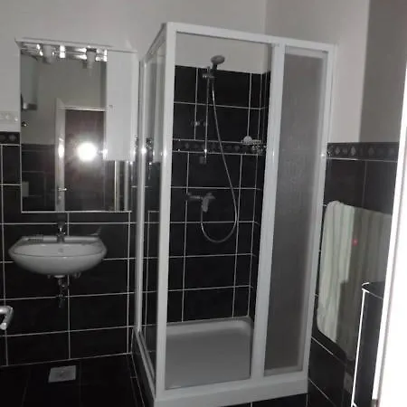 Apartman Holidays 3 *